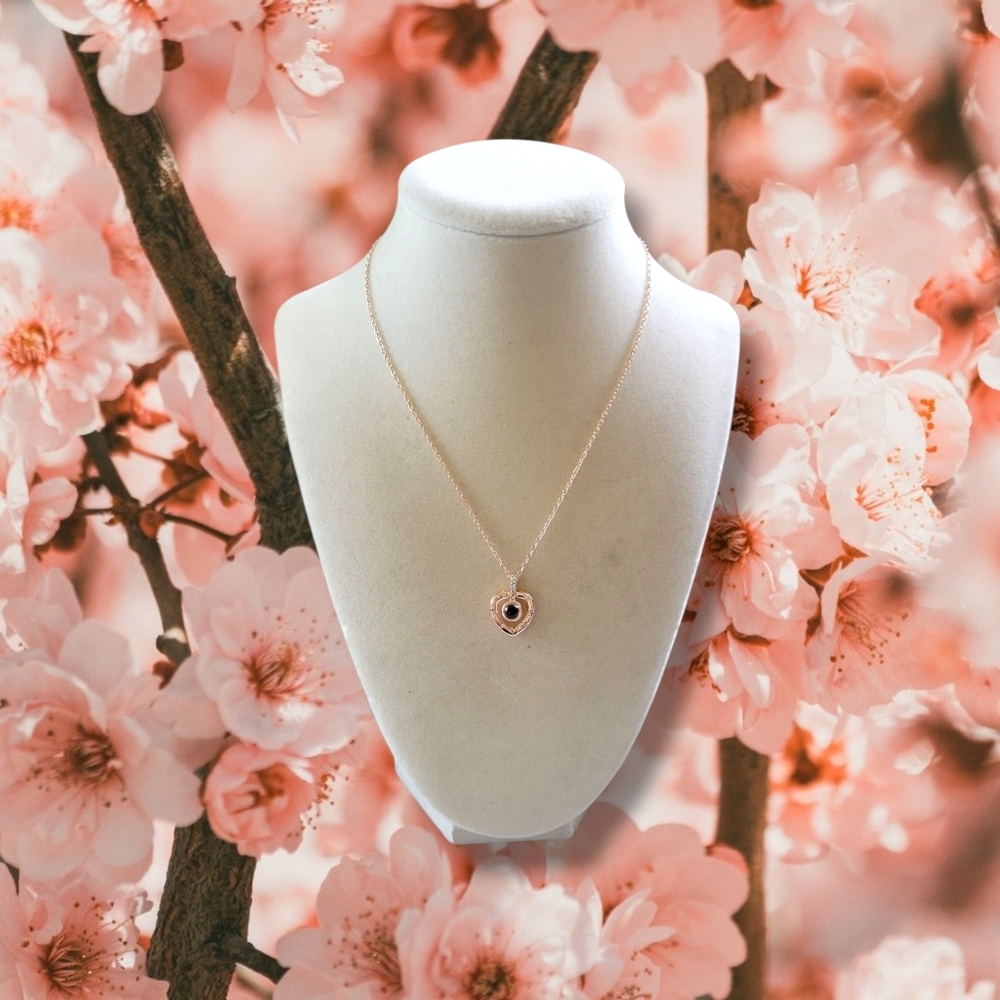 NWOT Rose Gold 100 Languages Of Love Heart Pendant Necklace